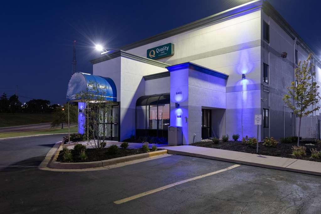 Quality Inn Merriam Kansas City Exterior foto