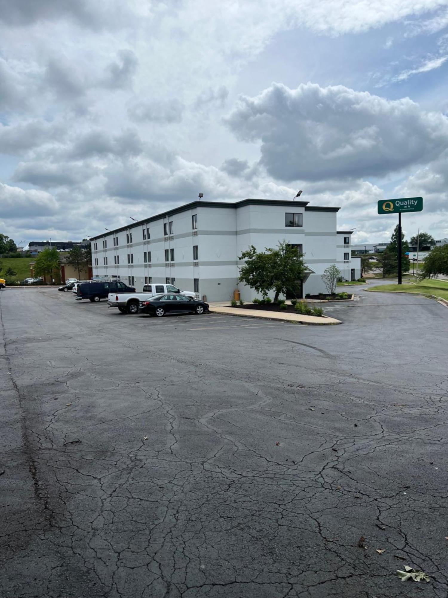 Quality Inn Merriam Kansas City Exterior foto